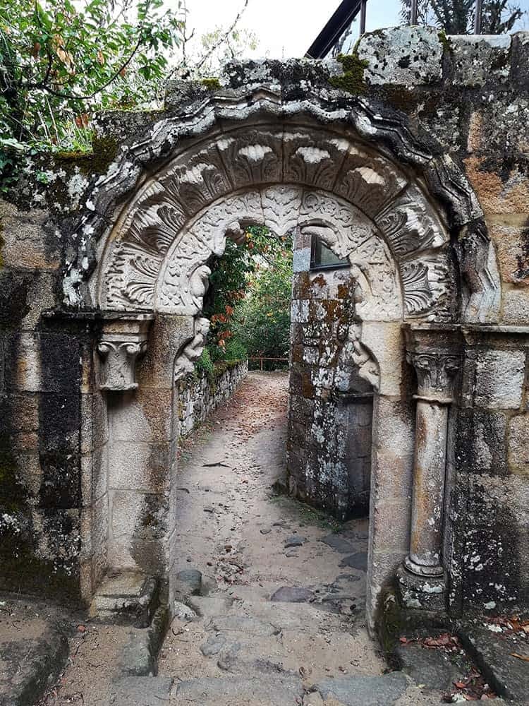 Arribeirados. Turismo De Calidad Ribeira Sacra. Viajes En Grupo A Galicia.